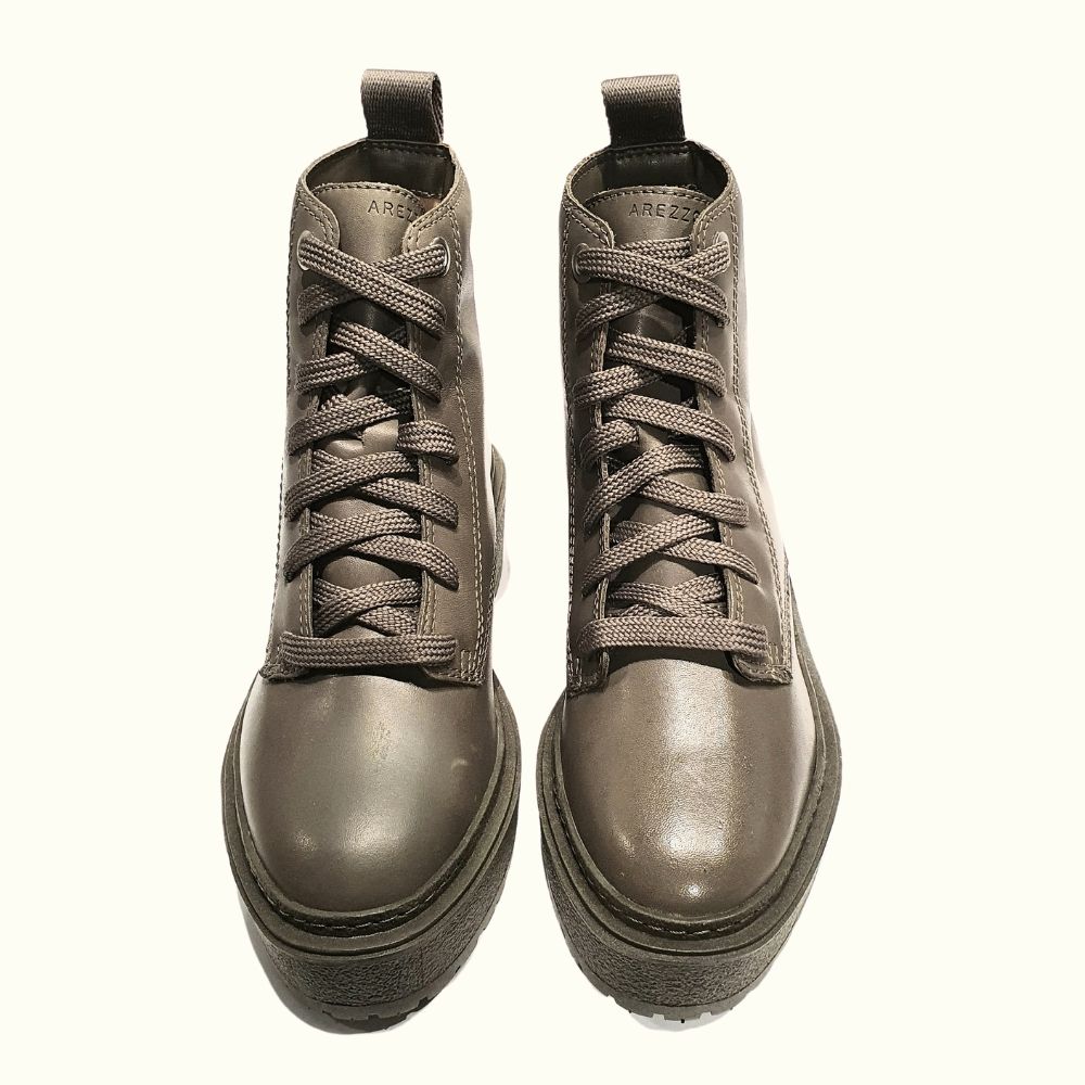 bota verde militar arezzo